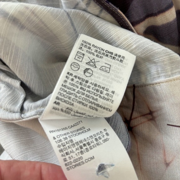 & Other Stories Top Wrap Cropped - Picture 10 of 11